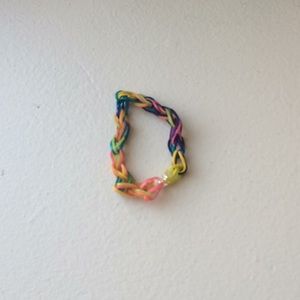 rubber band bracelet